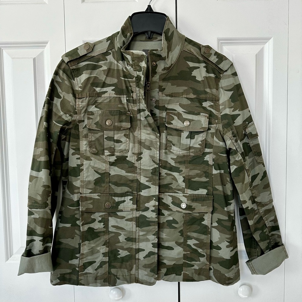 Harper & Liv Camouflage Zip-Up Jacket